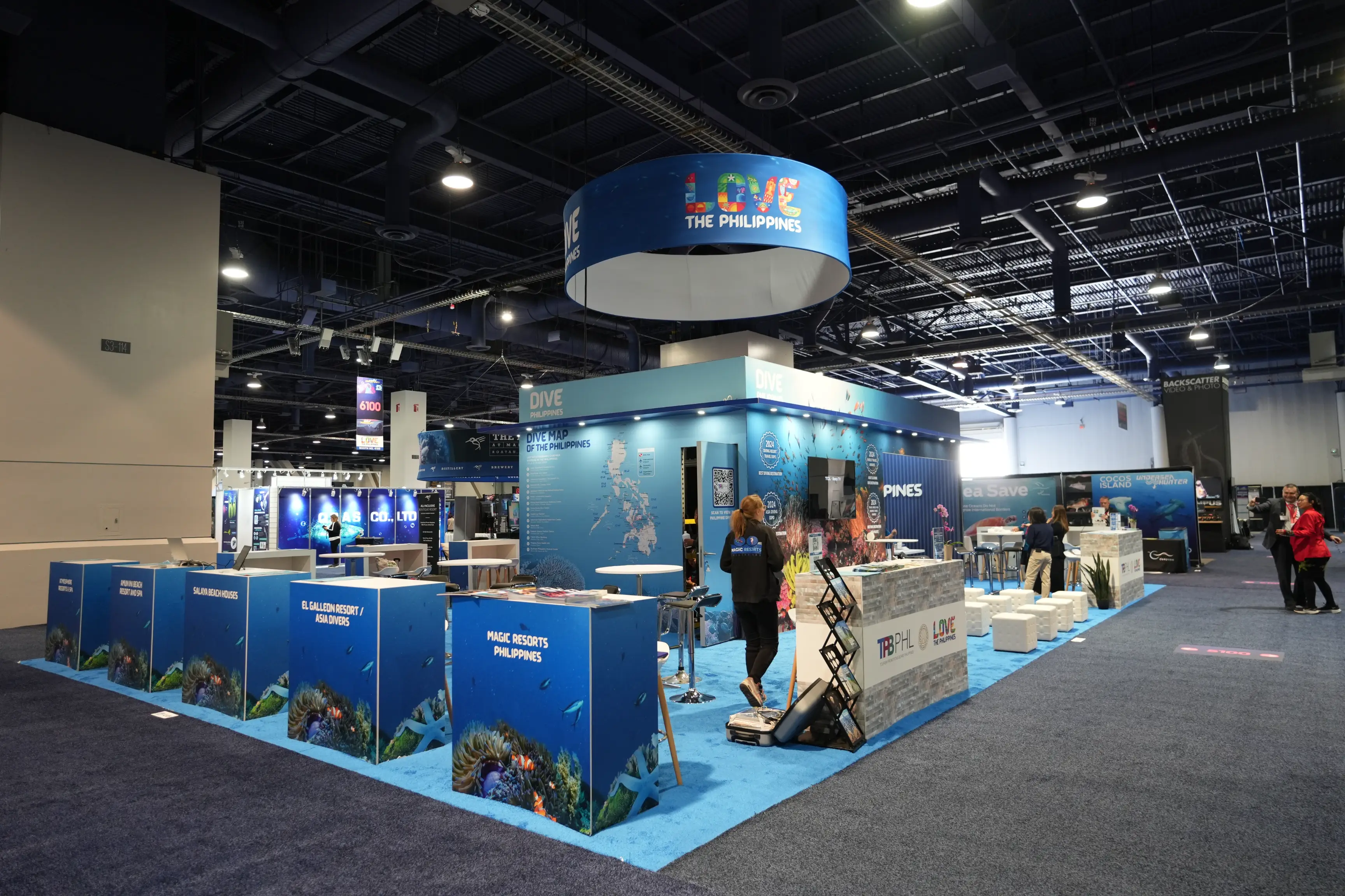 Exhibition Fabrication & Equipment Rental